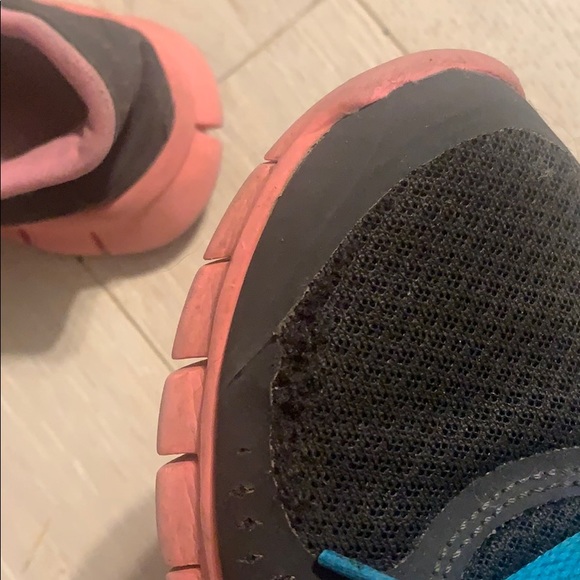 Nike sneakers - Picture 5 of 6